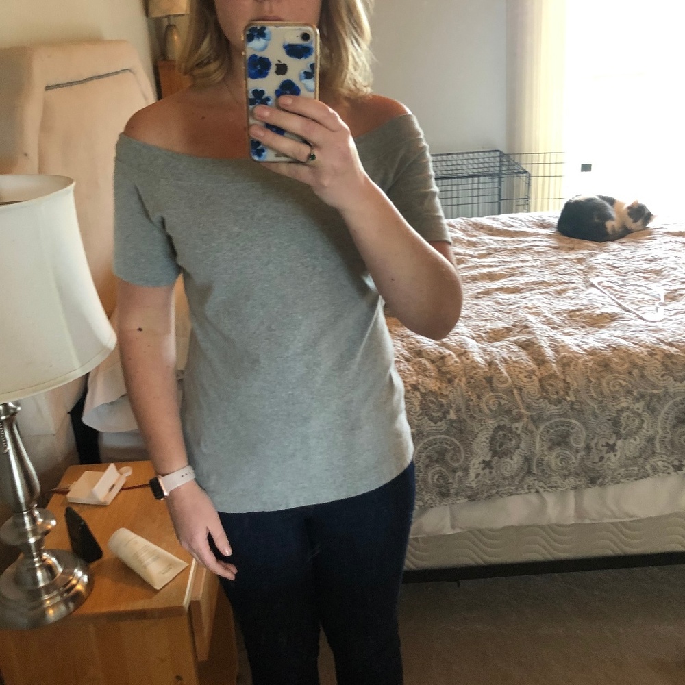 Slim-Fit Off-the-Shoulder Tee